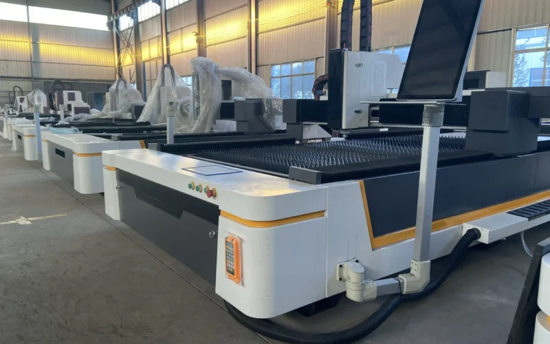 Laser cutting machine