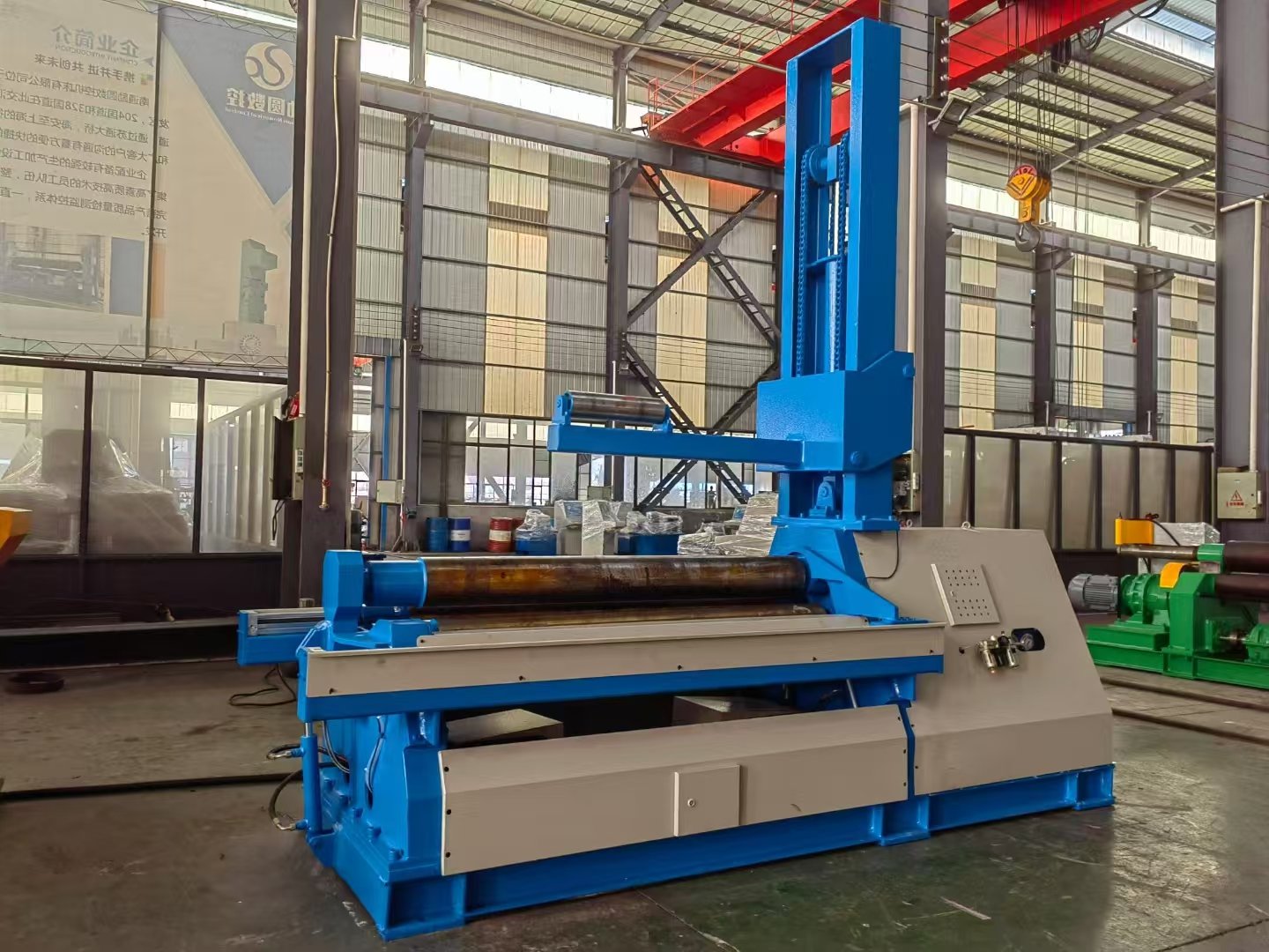 Four-roll plate rolling machine